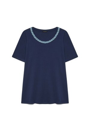 Granatowa koszula z krótkim rękawem z okrągłym dekoltem i jasnoniebieskim teksturowanym wykończeniem.