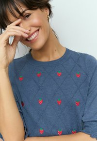 Next T-shirt con stampa - blue navy strawbrerry