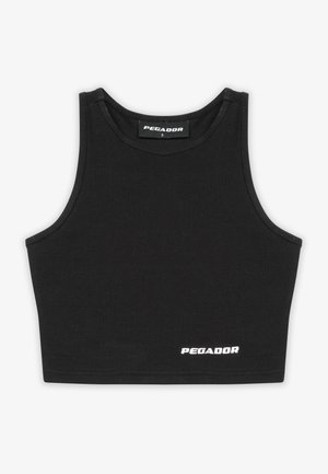 Μαύρο ριμπ crop top με στρογγυλή λαιμόκοψη, με λευκό λογότυπο "PEGADOR" στο κάτω μπροστινό μέρος, φτιαγμένο από ελαστικό ύφασμα.