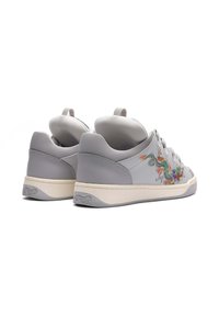 Ed Hardy HARDFLIP LOW - DRAGONS - Skate shoes - grey