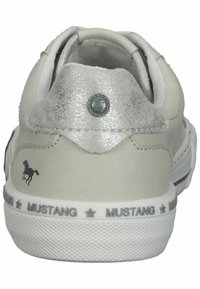 Mustang Sneaker low - ice silber