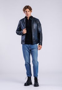 Freaky Nation Chaqueta de cuero - blue black
