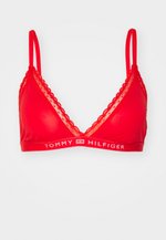 Tommy Hilfiger TONAL LOGO - Triangle bra - fierce red/red - Zalando.ie