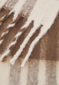 Vero Moda VMIVY LEAGUE SCARF - Sall - birch/brown lentil//silver mink