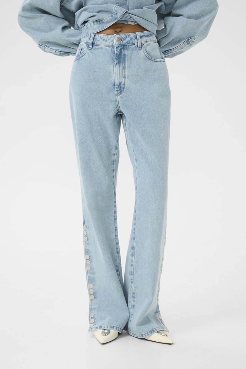 Gestuz - TAHIA STRAIGHT - Straight leg jeans - light blue washed, Enlarge