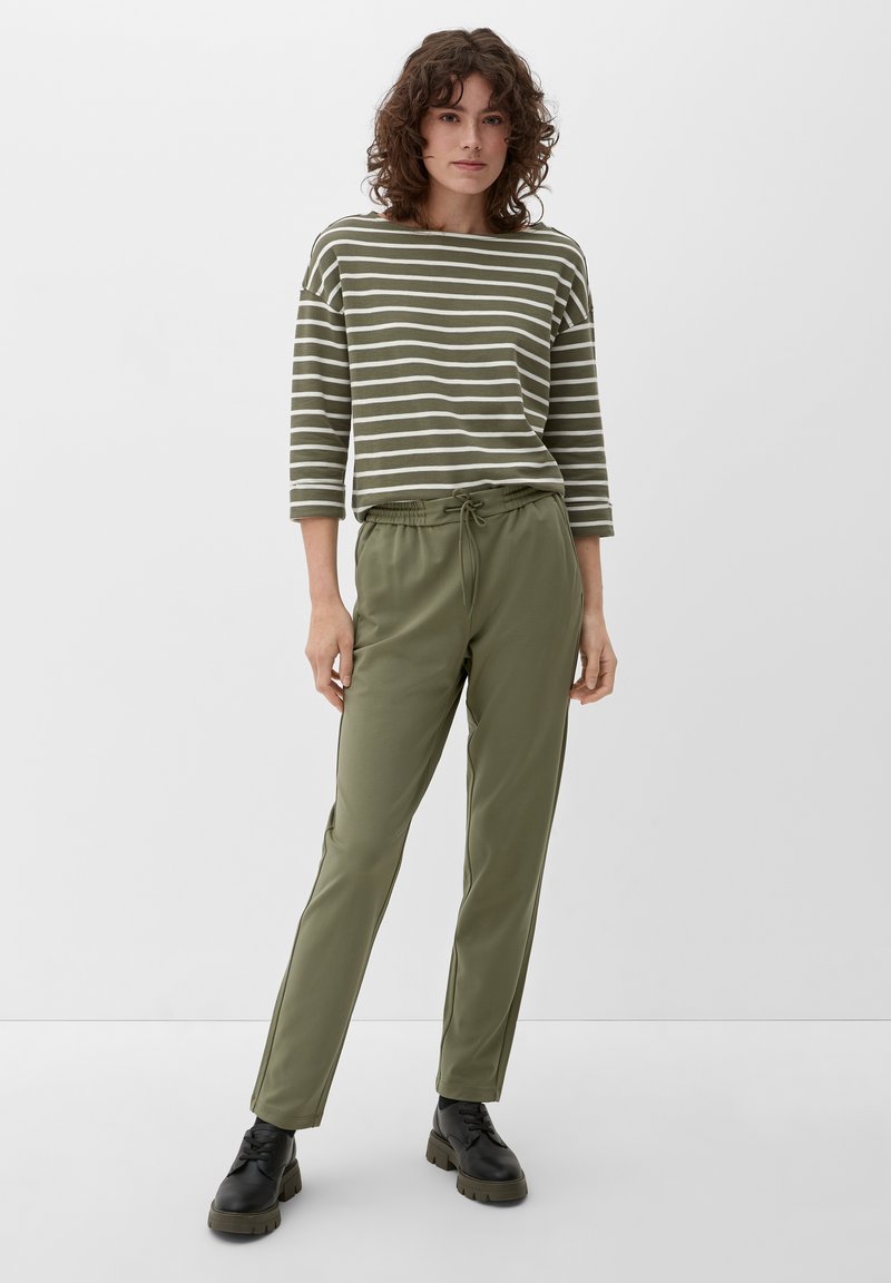 s.Oliver MET ELASTISCHE BAND - Spodnie treningowe