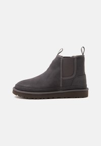 Nevybrané, dark grey