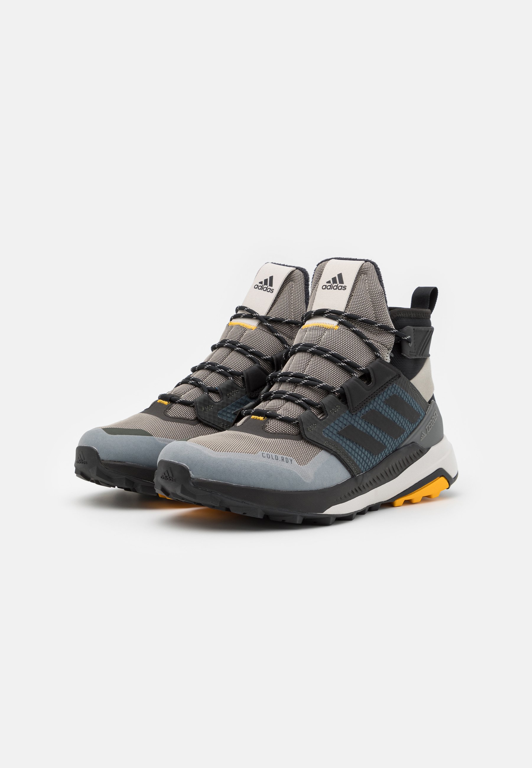 adidas TERREX TRAILMAKER MID COLD.RDY WANDERSCHUHE - Outdoorschoenen - metallic grey/clear black/legend earth adidas TERREX TRAILMAKER MID COLD.RDY WANDERSCHUHE - Outdoorschoenen - metallic grey/clear black/legend earth