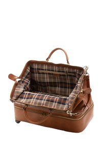 Borsa da viaggio in pelle marrone con interno a quadri. Caratterizzata da chiusura con zip, due manici e una tracolla removibile. Design ampio.