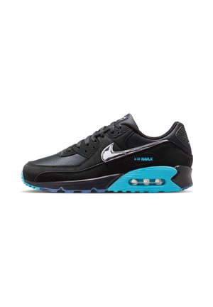 Czarno-niebieskie buty Nike Air Max z widoczną poduszką powietrzną, białym logo Swoosh i niebieską podeszwą, widoczne z boku na białym tle.