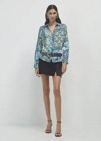 Calliope SIMIL FANTASIA PATCHWORK - Hemdbluse - verde militare chiaro