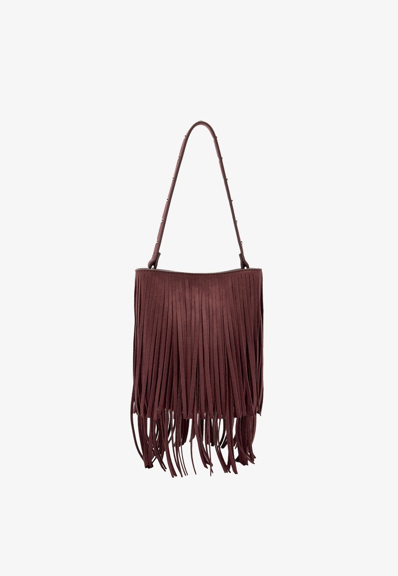 Torebka typu fringe w kolorze bordowym wykonana z ekologicznej skóry o teksturowanym wykończeniu. Posiada pojedynczy pasek na ramię oraz miękkie, falujące frędzle.