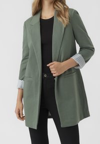 Vero Moda Bleiseri - mottled green