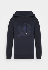 Felpa con cappuccio di colore blu scuro, caratterizzata da un design a emblema testurizzato sul davanti, lacci con dettagli dorati e polsini a coste.