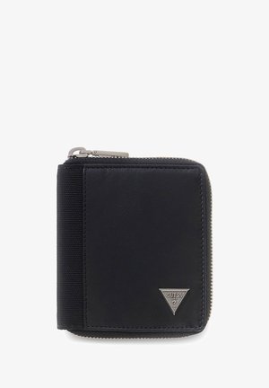 Schwarzes Lederportemonnaie mit Reißverschluss, strukturiertem Stoffakzent und silbernem dreieckigem Logodetail auf der Vorderseite.