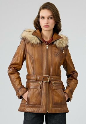 Abrigo corto - camel