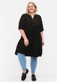 Zizzi STRIPED WITH RIBBONS - Marškininė suknelė - black