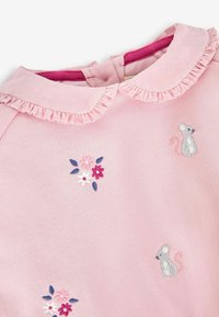 JoJo Maman Bébé DUCK EMBROIDERED WITH COLLAR REGULAR FIT - Felpa - pink mouse