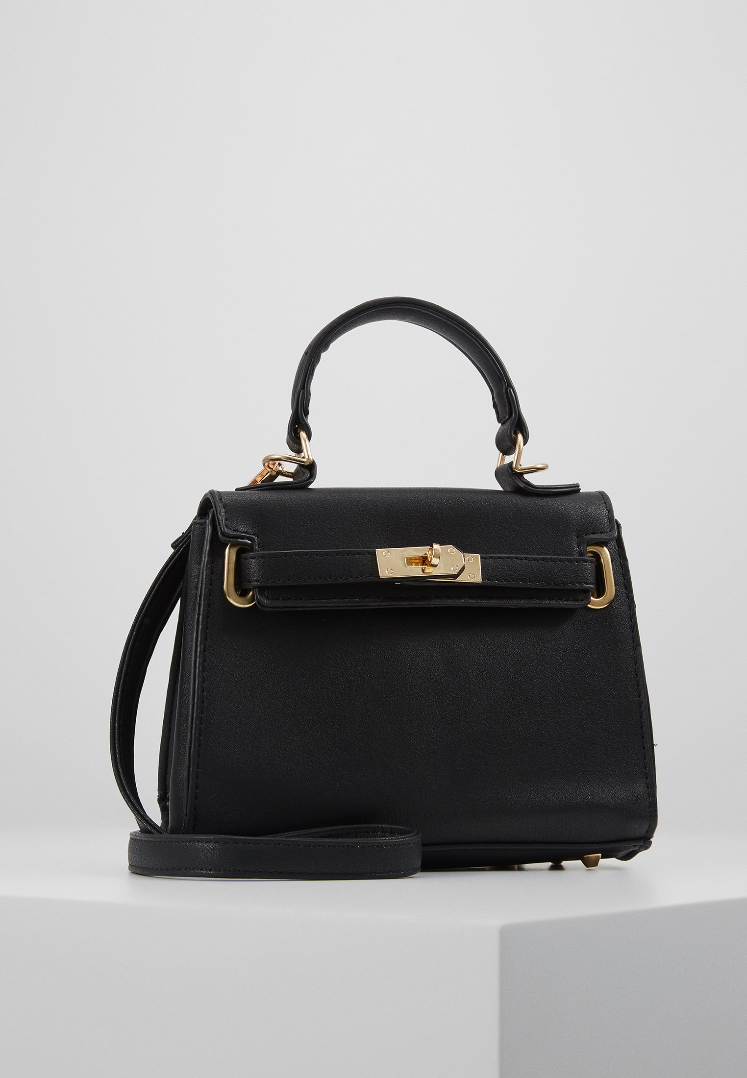 cross body bag missguided