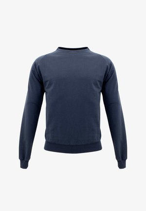 Marineblauwe crewneck-trui met lange mouwen, geribbelde boorden en zoom, weergegeven op een witte achtergrond.