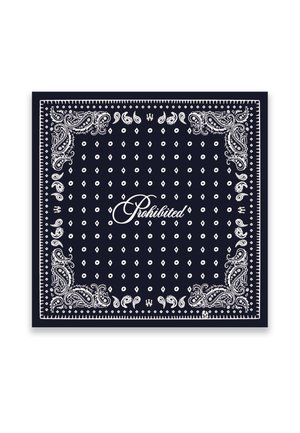 Marineblauwe bandana met witte paisley-ontwerpen en stippen, met het woord "Verboden" in cursief in het midden.