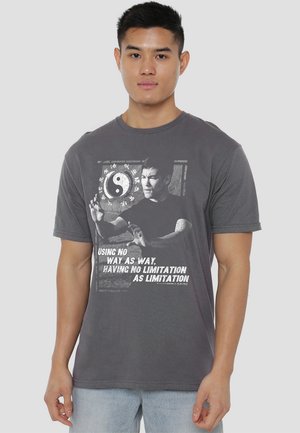 BRUCE LEE NO WAY AS A WAY - T-Shirt print - anthracite