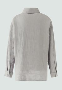 QS OVERSIZED jasnoszary