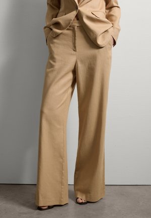 Stefanel Trousers - dark beige