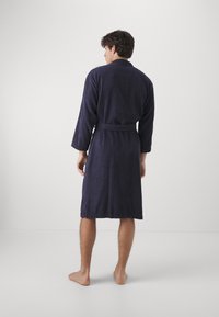 Jack & Jones JACSOLID BATHROBE - Badekåpe - navy blazer