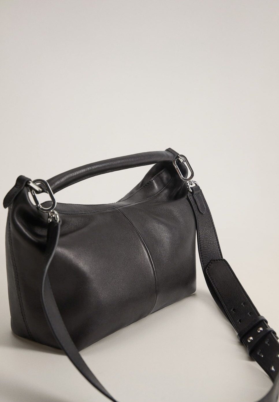 Mango FINA Håndveske blacksvart Zalando.no Weekday ZARI Håndveske black Zalando.no