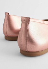Next SIGNATURE LEATHER HIGH CUT BALLERINA SHOES - Balerínky - pink