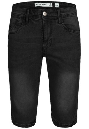 Shorts en denim noir présentant un design classique, avec des poches avant et une fermeture par bouton. Texture légèrement décolorée avec des ourlets.