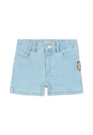 Pantalones cortos vaqueros azul claro con bolsillos delanteros, presillas para cinturón, cierre de botón y una pequeña etiqueta rectangular de la marca en el lado derecho.