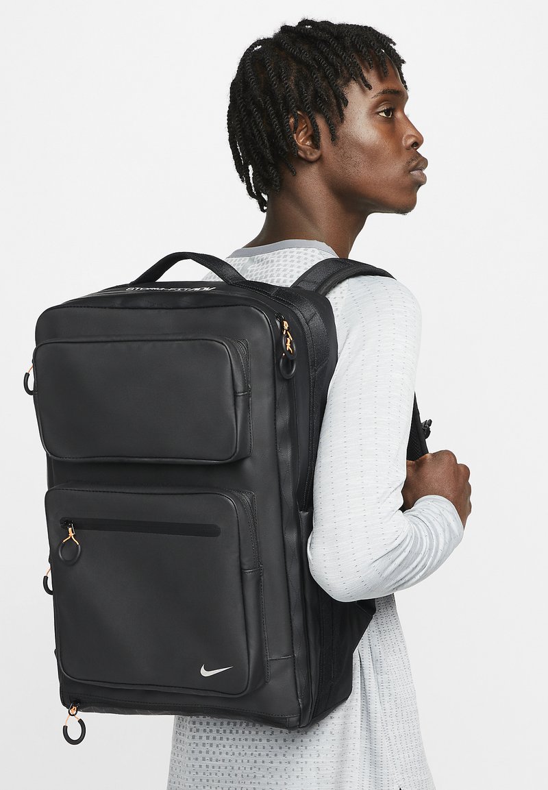 Nike Performance UTILITY SPEED Rucksack black/total orange/reflective silv/black Zalando.de