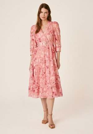 Alma en Pena ALMA EN PENA-V26CL0225 - Vestido informal - pink