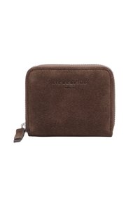 Brązowy zamszowy portfel na suwak z wytłoczonym logo "LIEBESKIND BERLIN", o prostokątnym kształcie, płaskim uchwytem suwaka i miękkiej fakturze.