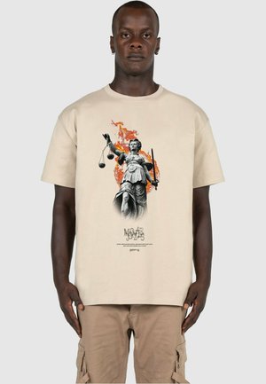 MJ Gonzales JUSTITIA  HEAVY  - T-shirts print - wet sand