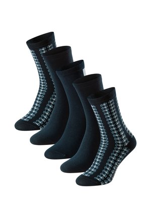 Fünf Paar schwarze Socken bis zur Wade, drei in einfarbig Schwarz und zwei mit vertikalen blauen und weißen Streifen.