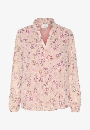 Jasnoróżowa bluzka z długim rękawem i falbanianym kołnierzem, z kwiatowym wzorem w odcieniach fioletu i zieleni. Dekolt w kształcie litery V i miękka tekstura.