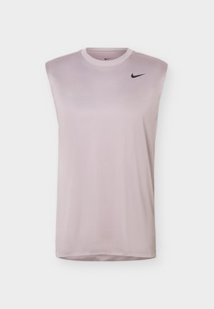Nike Performance, RESET, liliowy