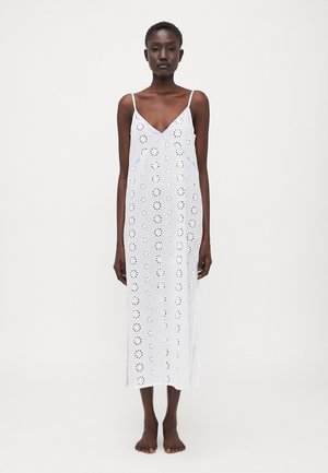 Desmond & Dempsey WOMENS SLIP NIGHTIE - Nachthemd - white