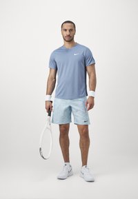 Nike Performance TOP - Camiseta deportiva - ashen slate/thunder blue/white