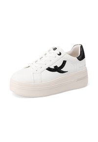 Sneaker platform bianca con patch scintillante nero sul tallone e logo laterale, chiusura con lacci, e suola spessa beige su sfondo bianco.