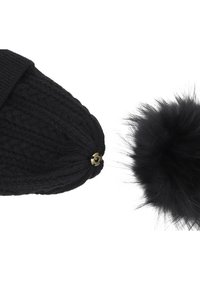 Berretto di maglia nera con un motivo testurizzato e un pom-pom in pelliccia ecologica nera staccabile, dotato di un accento metallico sulla cima.