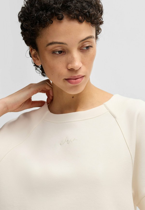 Basic T-shirt - natural eighteen2