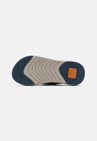 Reef CUSHION NORTE - Tåsandaler - deep depths/sienna