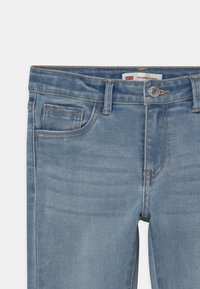 Levi's® 710 SUPER SKINNY FIT - Calças de ganga de corte skinny - bleached denim