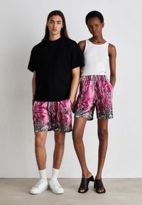 Carlo Colucci UNISEX - Shorts - pink