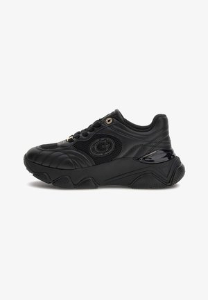Guess, Baskets basses - black