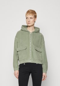 ONLY Tall - ONLKENZIE JACKET - Skraistė  - green Miniatiūros vaizdas 1